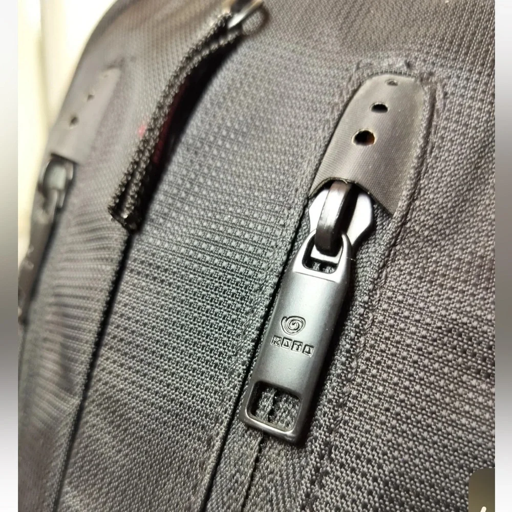 KATA DR-465i Digital Rucksack - Professional Camera/Laptop Backpack
